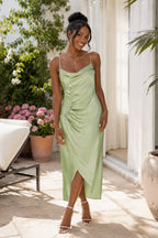 Robe drapée verde